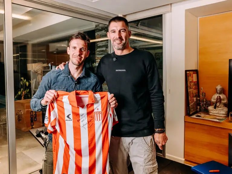 Mariano Andújar junto a Agustín García Mancini de Capitán Deportes
